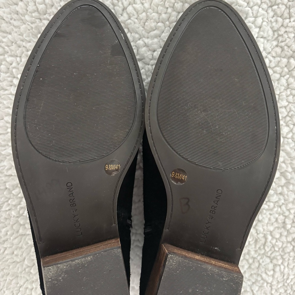 LUCKY BRAND Black Suede Ankle Boots. Size 9 1/2 Worn Once. No Box Excellent Cond - Picture 11 of 13